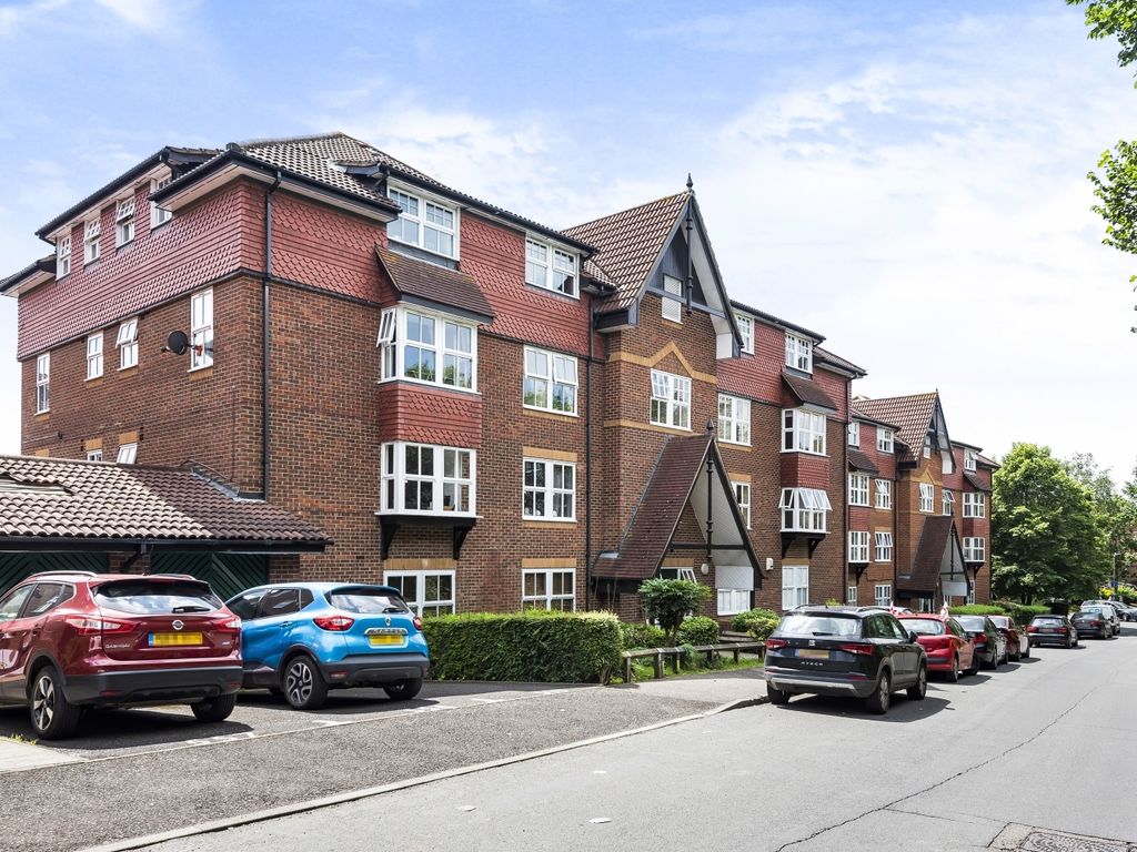 2 bed flat to rent in Bow Arrow Lane, Dartford DA2 Zoopla