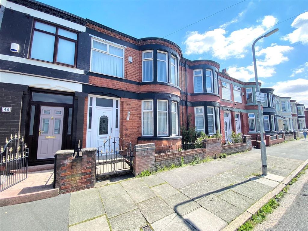 3 bed town house for sale in Inigo Road, Stoneycroft, Liverpool L13, £
