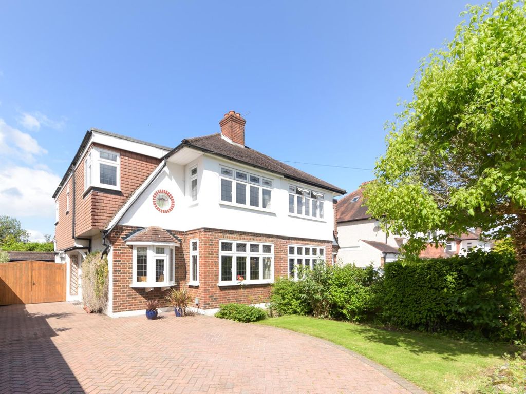 4 bed semidetached house for sale in Amberley Gardens, Ewell, Epsom