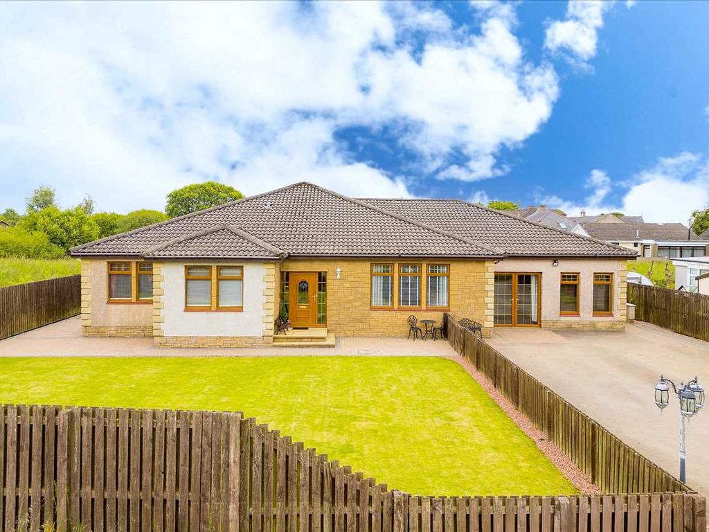 5 bed bungalow for sale in Ewington Place, Stoneyburn, Bathgate EH47, £