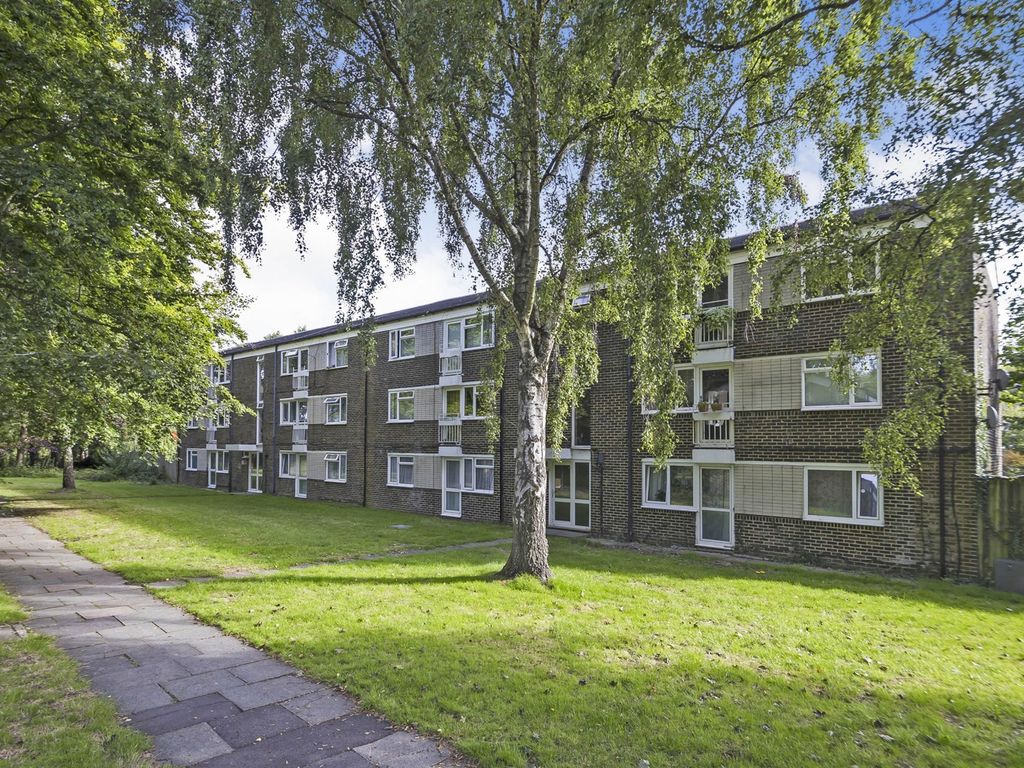 Dedisham Close, Crawley RH10  