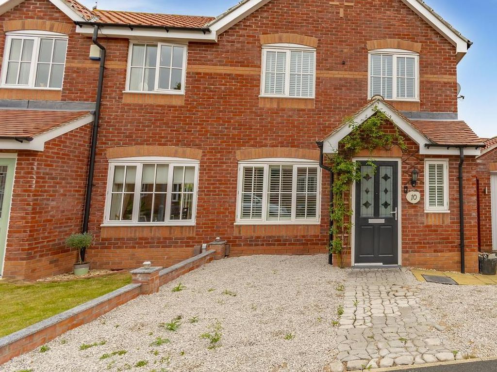 3 bed semidetached house for sale in Digby Court, Mansfield Woodhouse