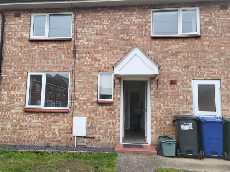 3 bed terraced house to rent in 6 Hazel Avenue, Auckley, Doncaster
