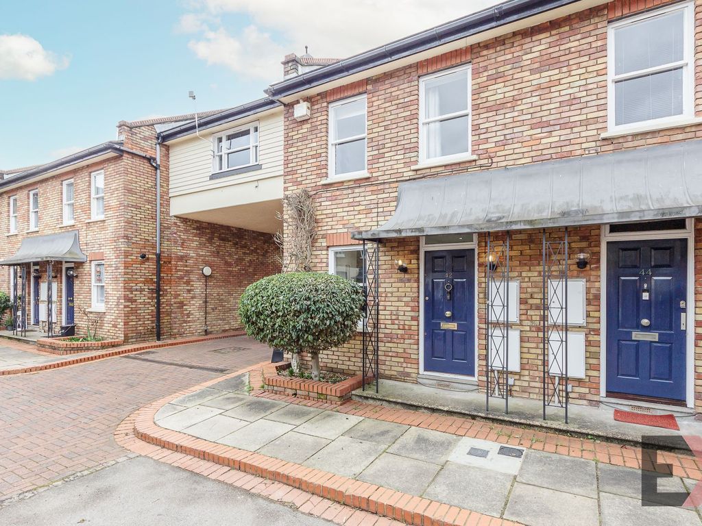 3 bed semidetached house for sale in Elderwood Place, London SE27 Zoopla