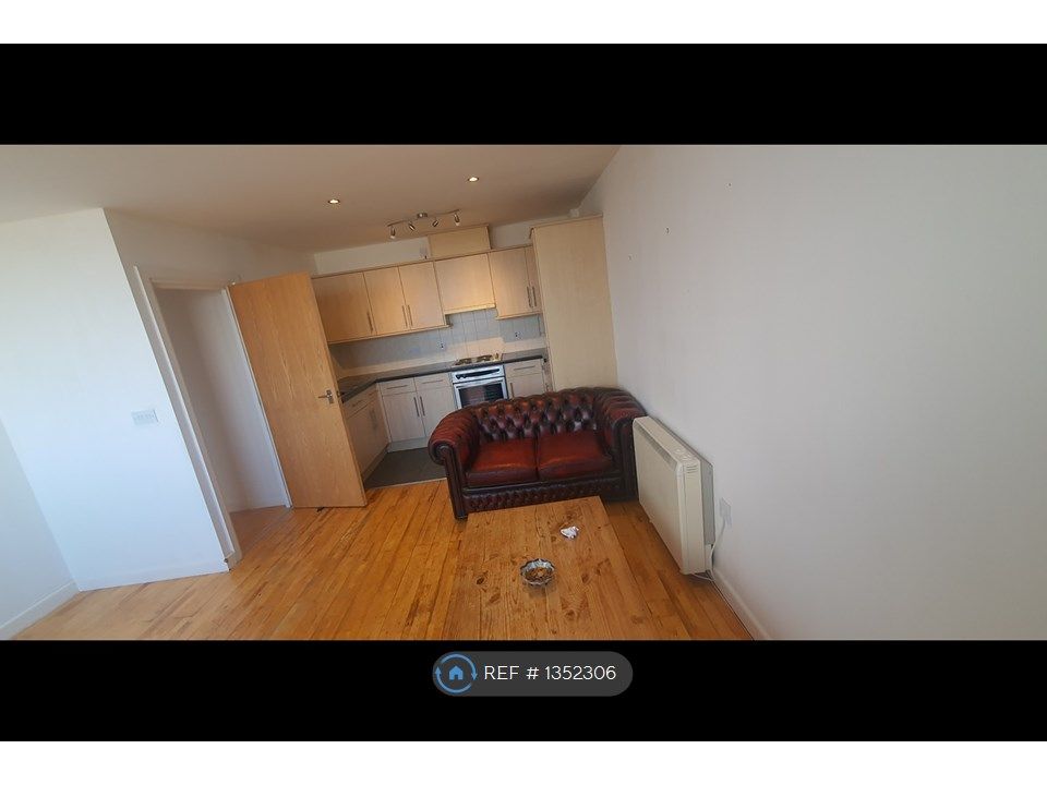 1 bed flat to rent in Church Street, Dunstable LU5, £850 pcm Zoopla