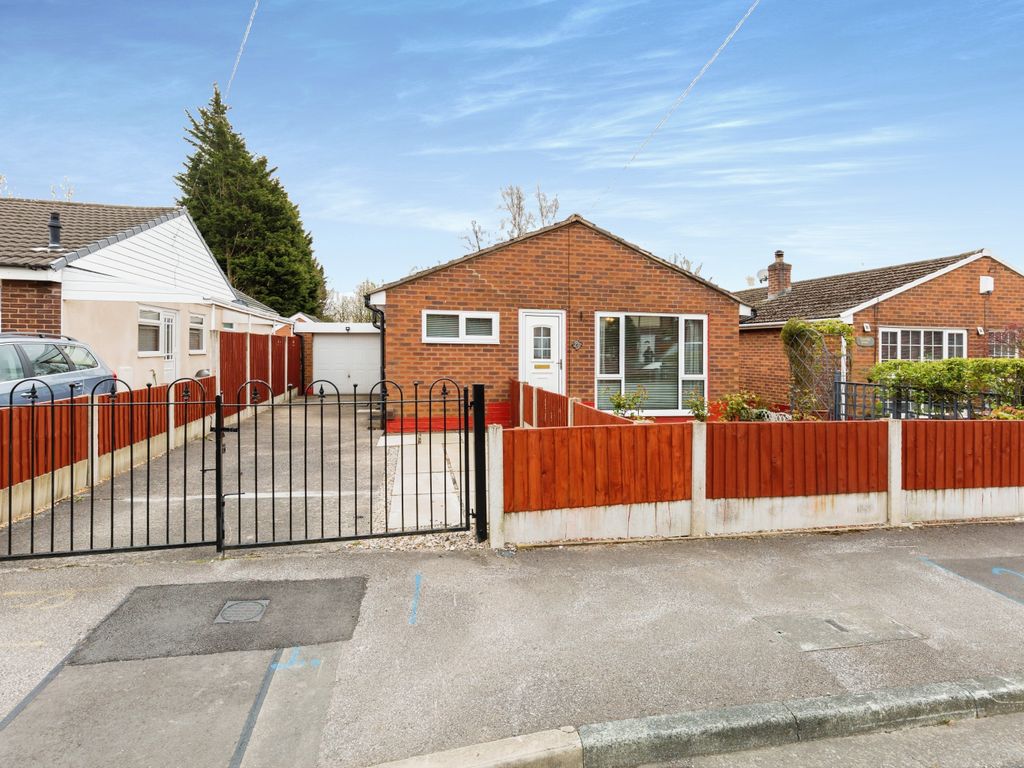 3 bed bungalow for sale in Albrighton Close, Lostock Hall, Preston PR5