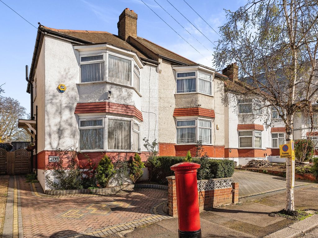 3 bed semidetached house for sale in Devonshire Hill Lane, London N17