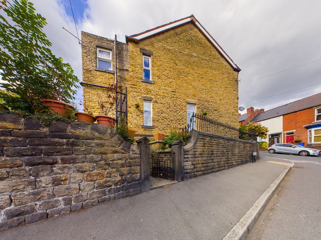 3 bed semidetached house for sale in Oakland Road, Hillsborough