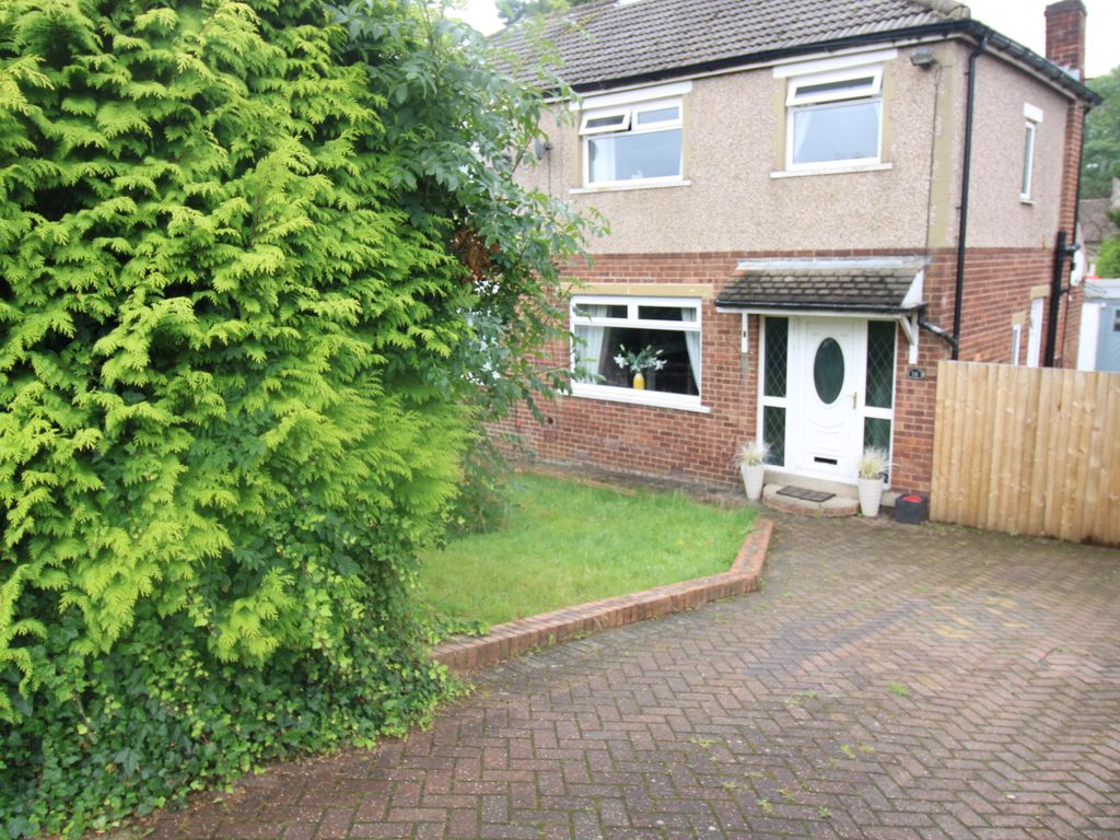 3 bed semidetached house for sale in Wesley Drive, Low Moor, Bradford