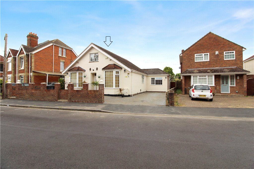 5 bed bungalow for sale in Anns Hill Road, Gosport PO12, £230,000 Zoopla