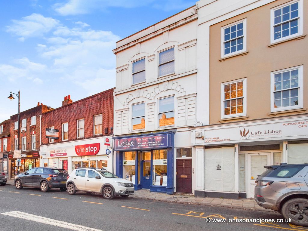 1 bed flat to rent in Windsor St, Chertsey KT16, £1,100 pcm Zoopla