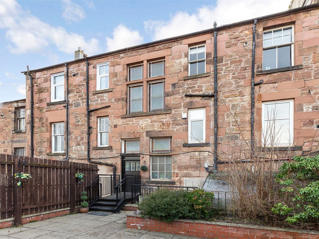 2 bed flat for sale in Quarry Street, Hamilton, South Lanarkshire ML3