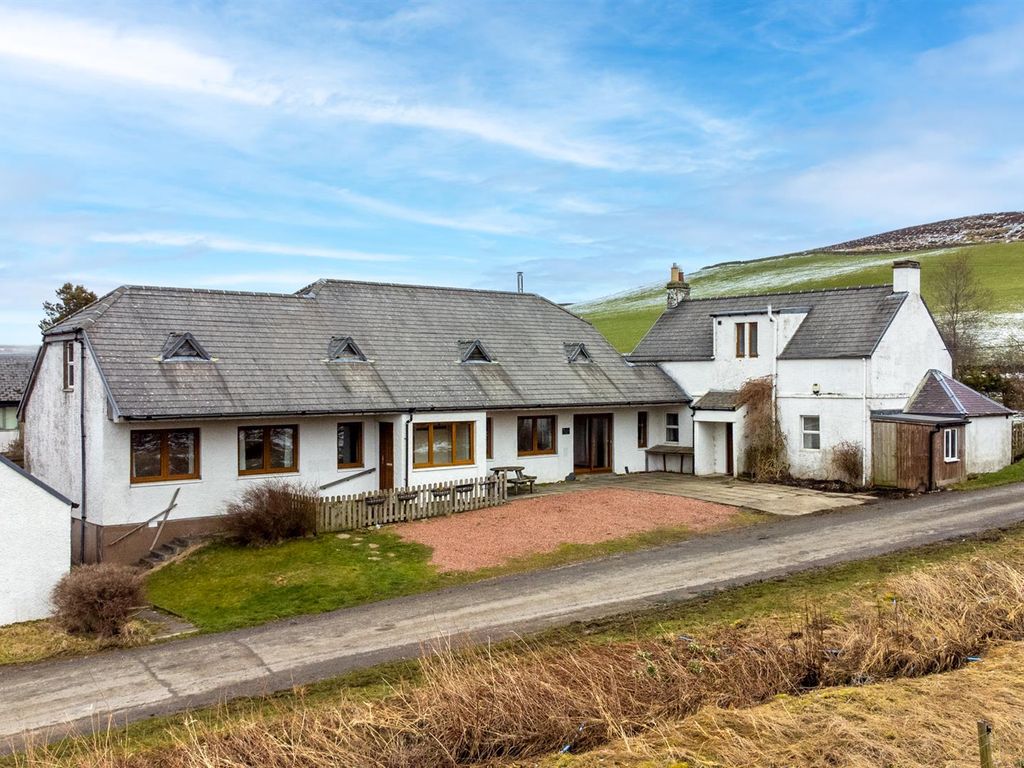 4 bed detached house for sale in Glenholm Schoolhouse, Broughton