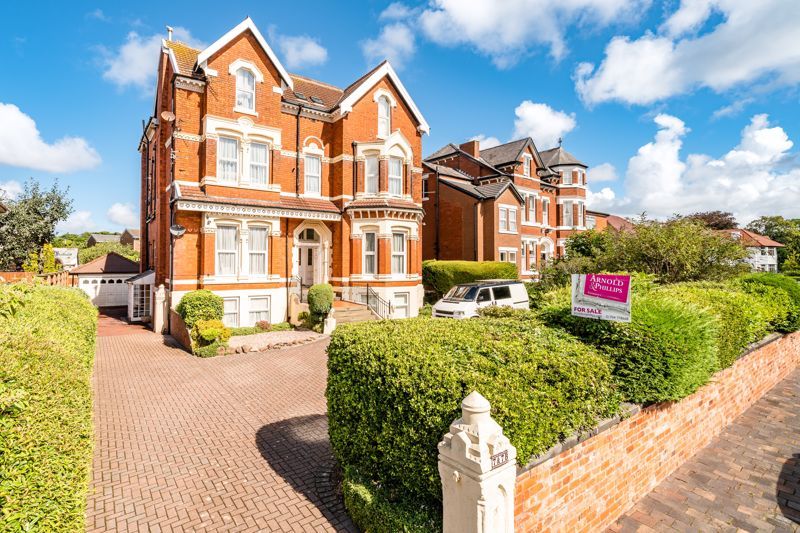 Rawlinson Road, Southport PR9  