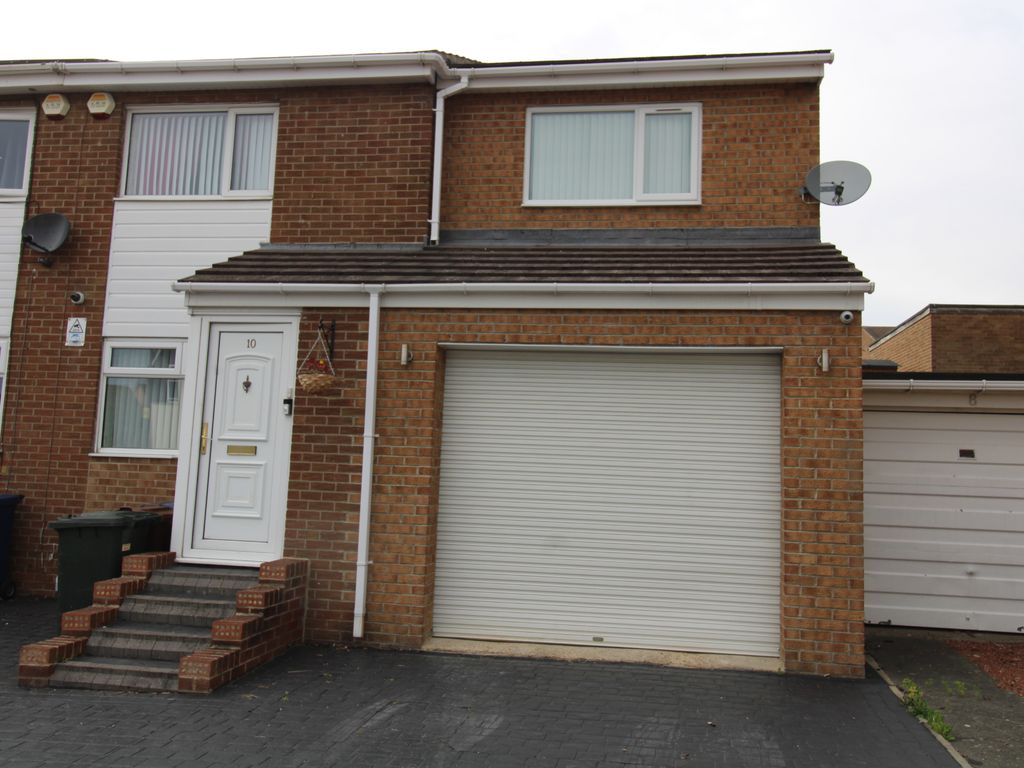 3 bed semidetached house for sale in Burnham Avenue, Newcastle Upon
