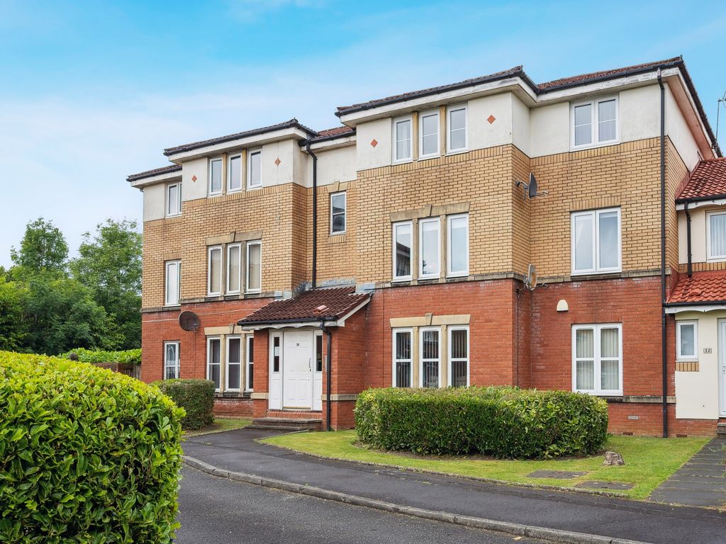 2 bed flat for sale in Celtic Street, Maryhill, Glasgow G20, £95,000