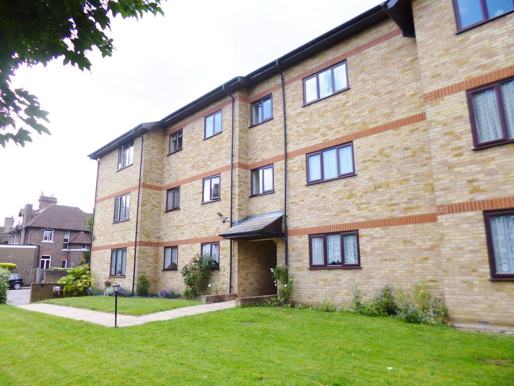 Alexandra Road, Nascot Wood WD17  