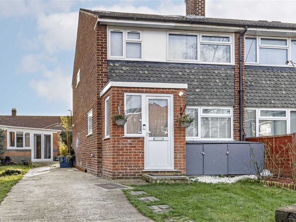 3 bed semidetached house for sale in The Birches, London SE7, £600,000 Zoopla