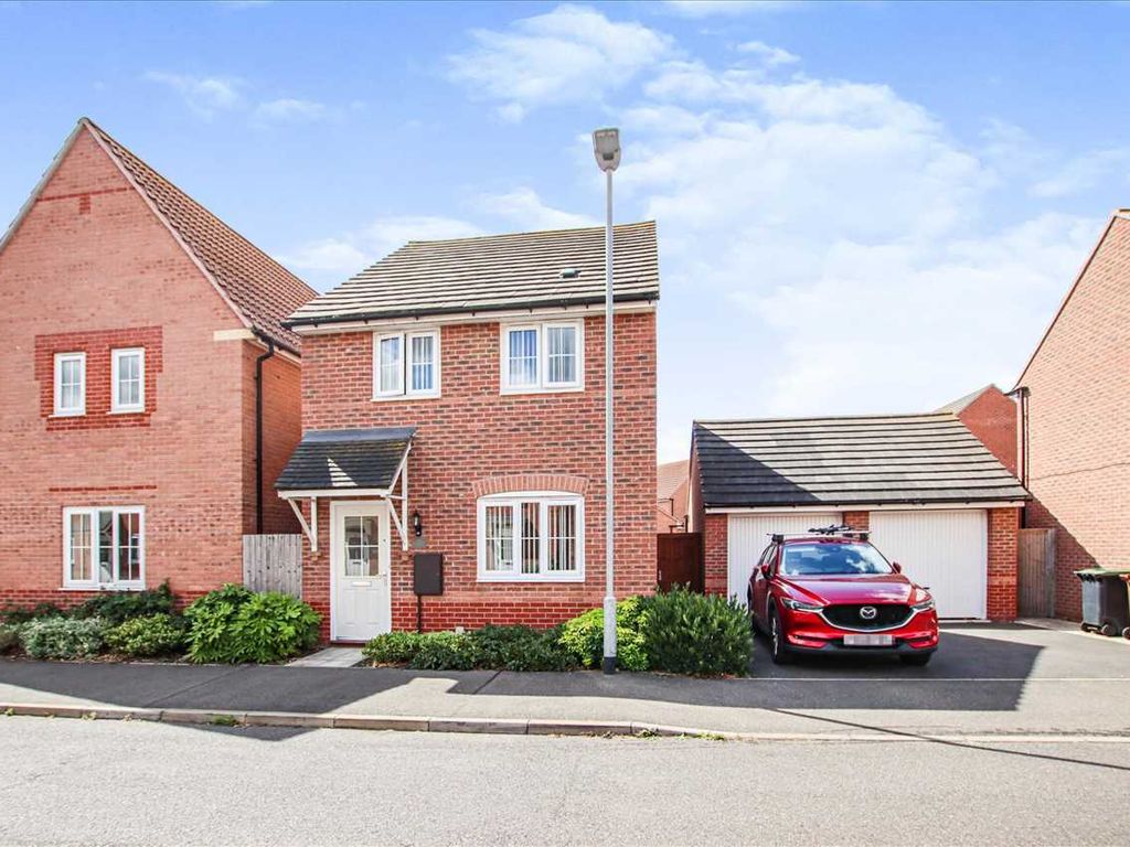 3 bed detached house for sale in Tacitus Way, North Hykeham, Lincoln