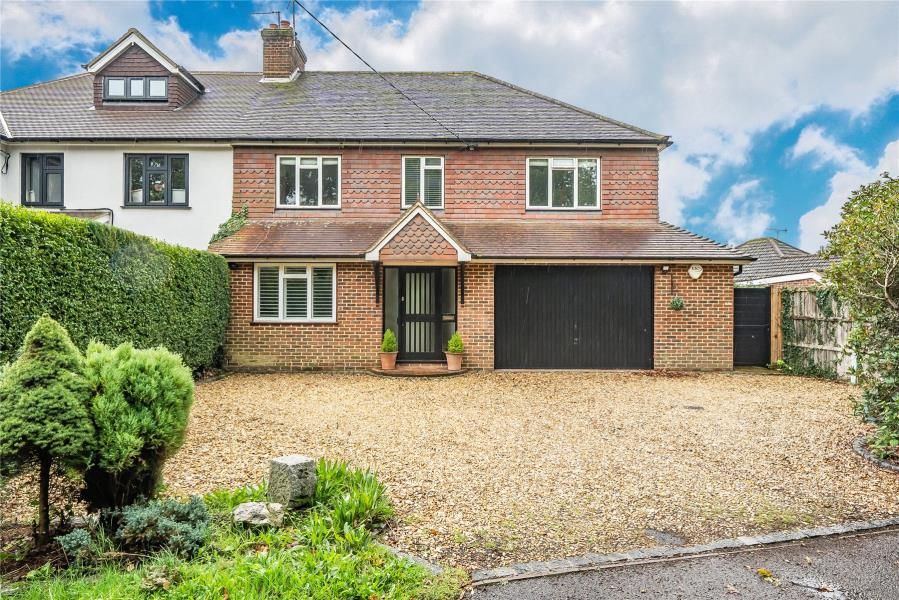 5 bed semidetached house to rent in Streets Heath, West End, Woking