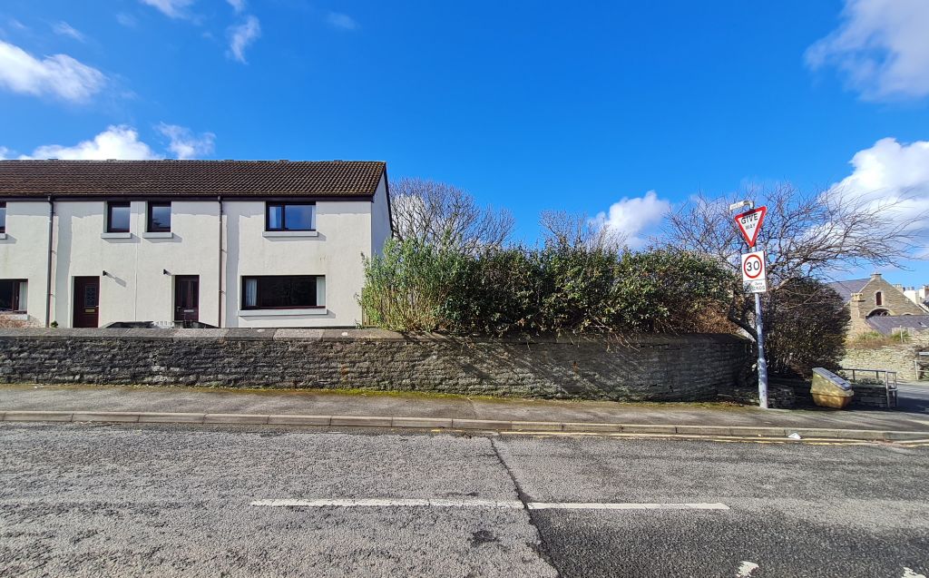 3 bed semidetached house for sale in Laverock Road, Kirkwall KW15, £