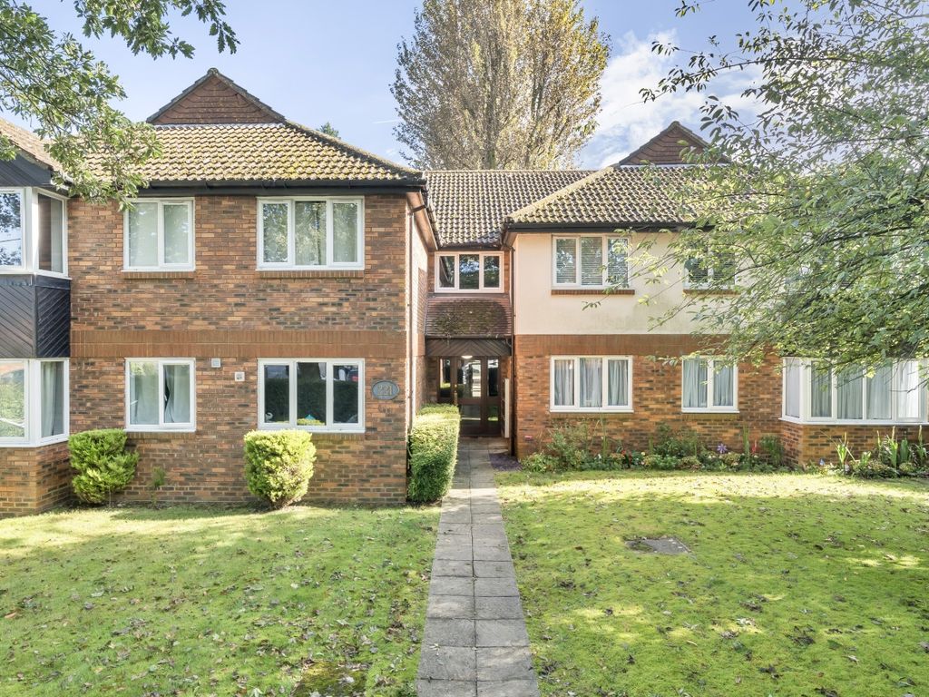 2 bed for sale in Main Road, Biggin Hill, Westerham TN16, £