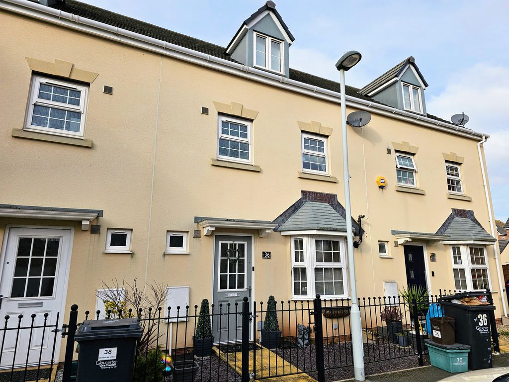 4 bed town house to rent in St.Mawgan Street Kingsway, Quedgeley