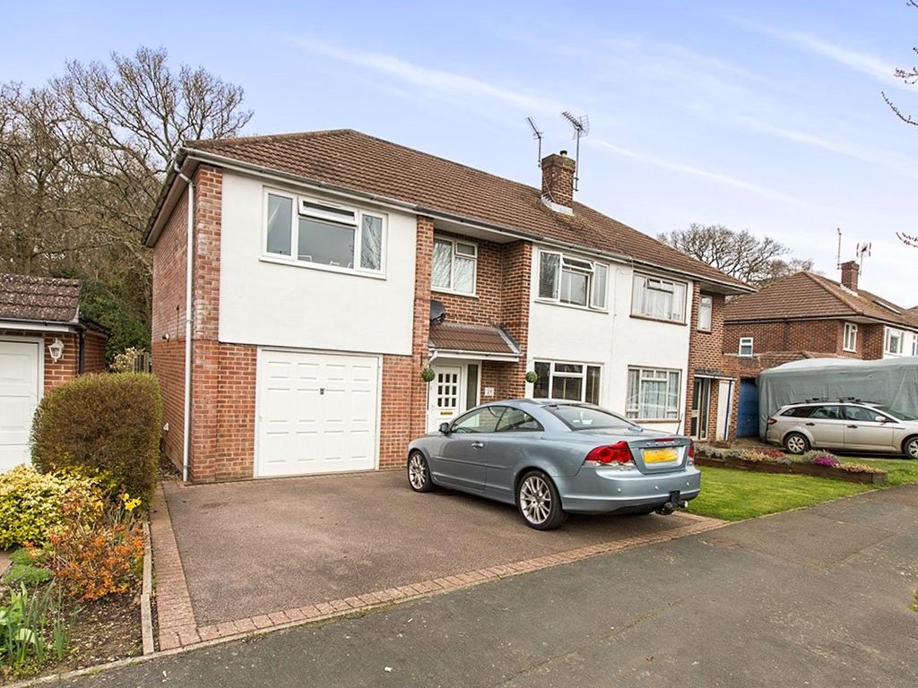 4 bed semidetached house for sale in Burnside, Waterlooville, Hampshire PO7 Zoopla