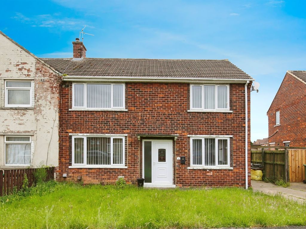 3 bed semidetached house for sale in Dudley Road, Billingham TS23, £