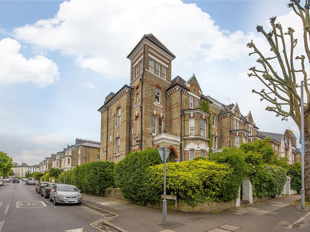 1 bed flat for sale in Maple Road, Surbiton KT6 Zoopla