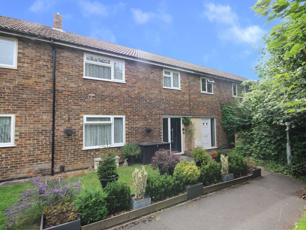 3 bed terraced house for sale in Deepfield Road, Bracknell RG12 Zoopla