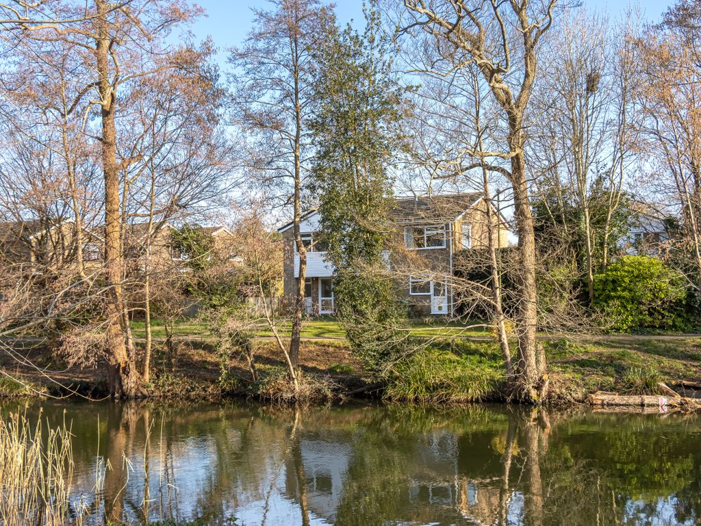 5 bed detached house for sale in Stirling Way, Horsham, West Sussex RH13 Zoopla