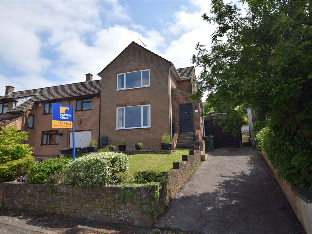 4 bed detached house for sale in Hillborough Road, Tuffley, Gloucester