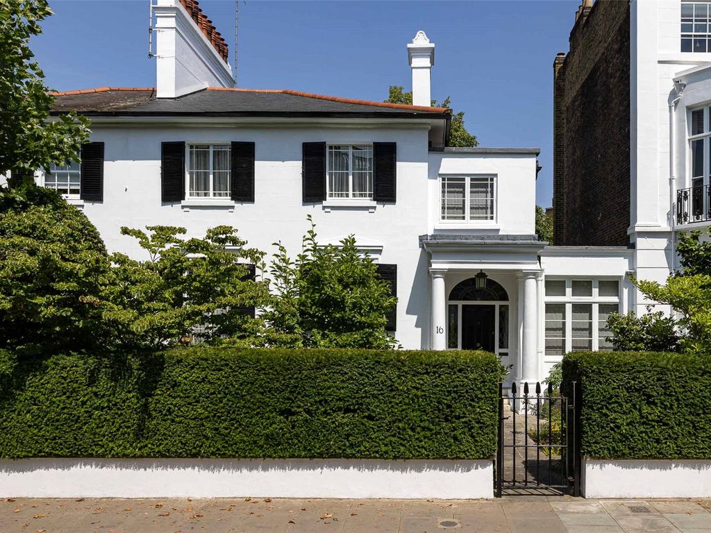 Pelham Place, South Kensington, London SW7  