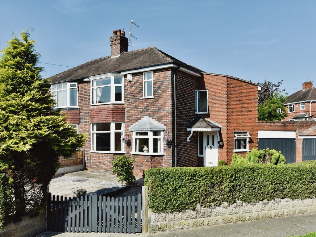 3 bed semidetached house for sale in Brookside Drive, StokeOnTrent