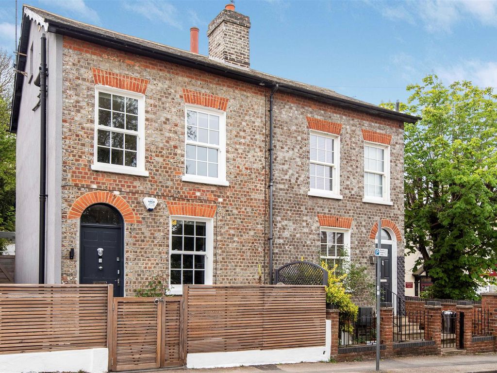 3 bed semidetached house for sale in Argyle Road, Reading RG1 Zoopla