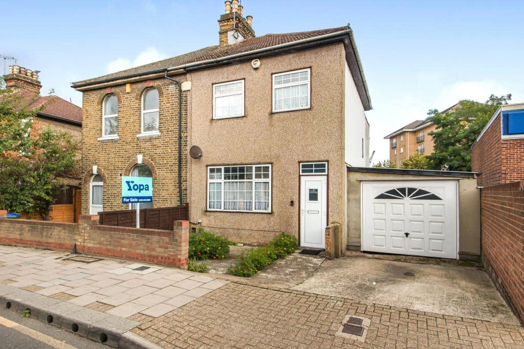 3 bed semidetached house for sale in West Street, Erith DA8 Zoopla