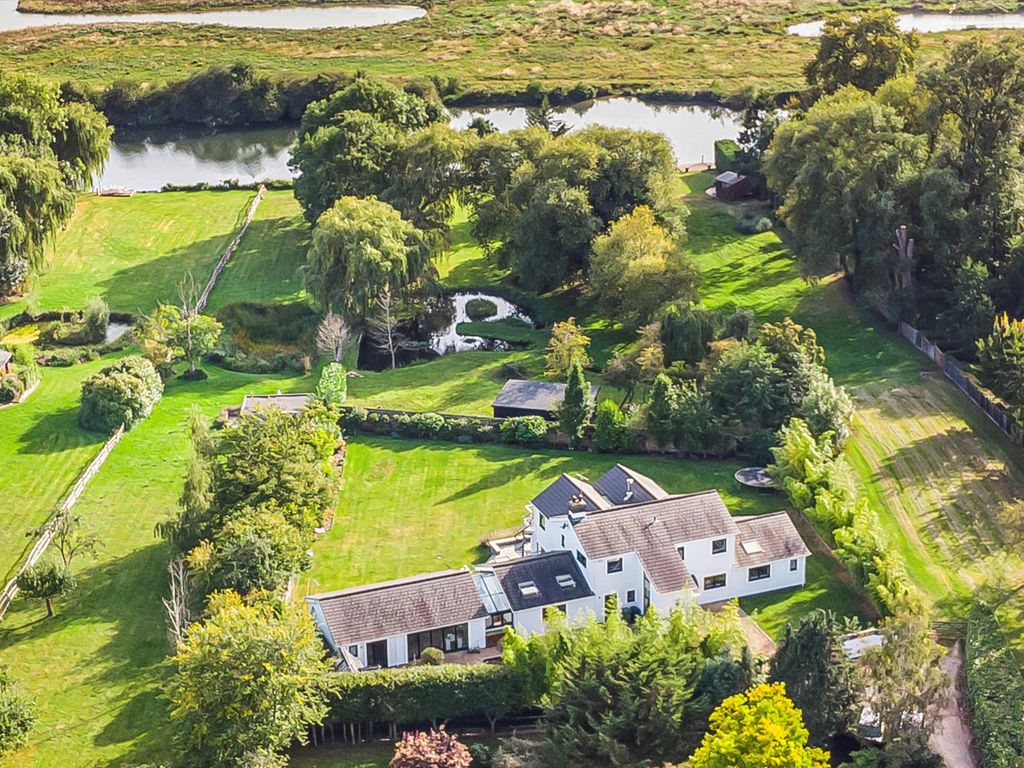 6 bed detached house for sale in Burcot, Abingdon, Oxfordshire OX14, £