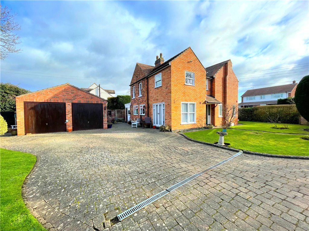 5 bed detached house for sale in Bell Lane, Lower Broadheath, Worcester