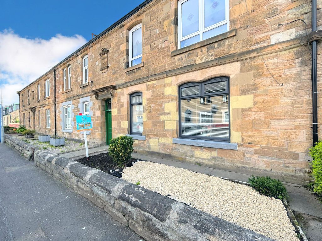 2 bed flat for sale in Mungalhead Road, Falkirk FK2, £99,995 Zoopla