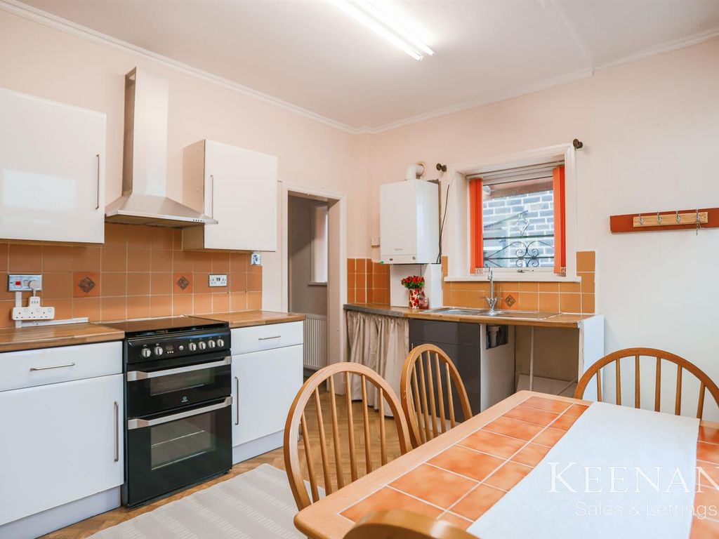 2 bed property for sale in Burnley Road East, Rossendale BB4, £140,000