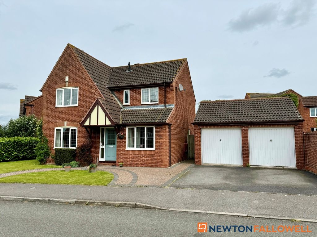 4 bed detached house for sale in Swallow Drive, Claypole, Newark NG23