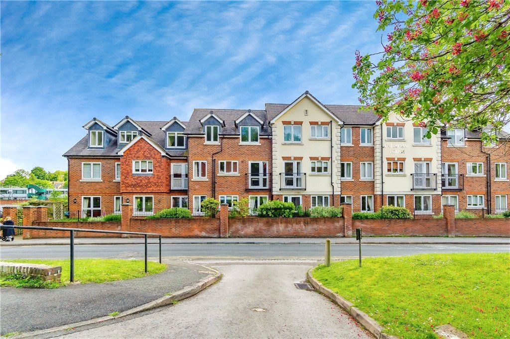 2 bed flat for sale in Caterham Lodge, 2 Stafford Road, Caterham