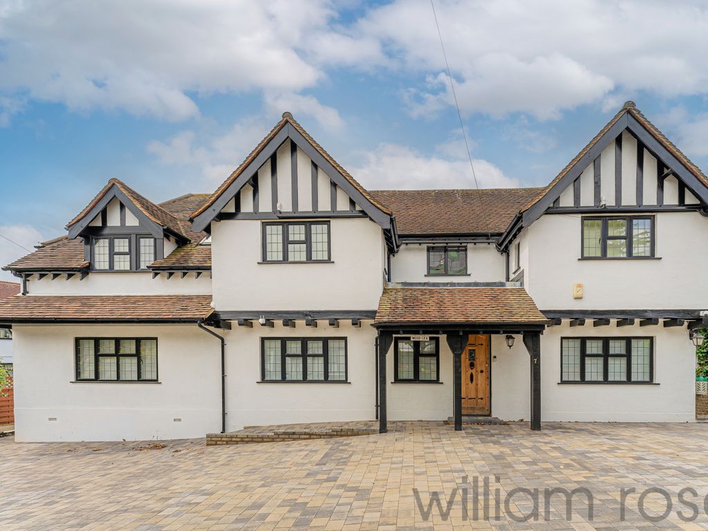 5 bed detached house for sale in Woodland Way, Woodford Green IG8, £