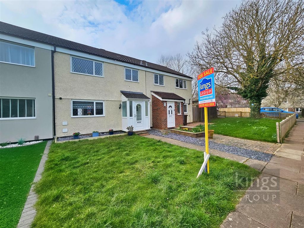 3 bed terraced house for sale in Fennells, Harlow CM19, £365,000 Zoopla