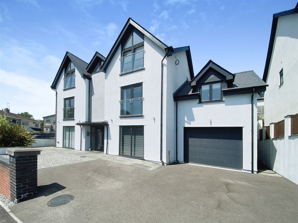 5 bed detached house for sale in Abergarw Meadow, Brynmenyn, Bridgend