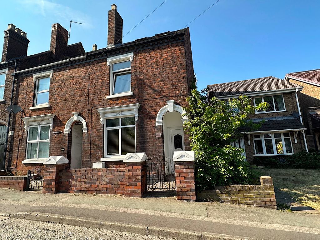 3 bed end terrace house for sale in Lichfield Road, Wednesfield