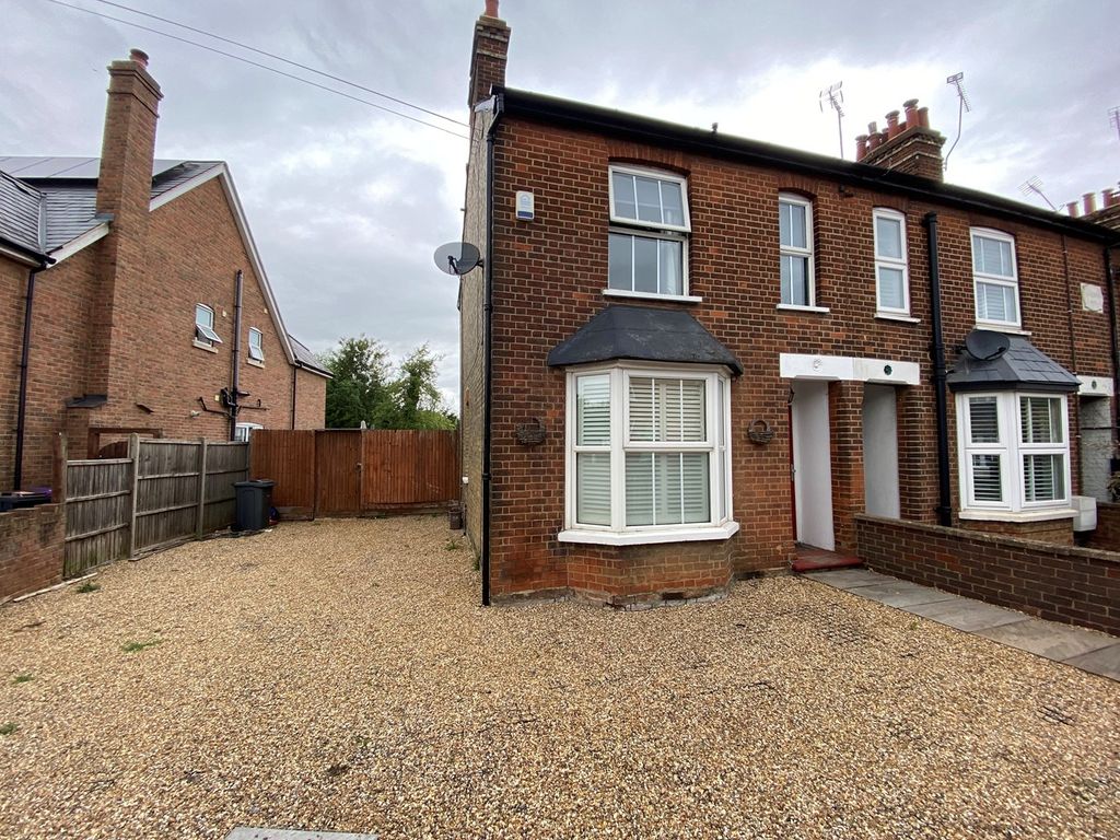 2 bed end terrace house for sale in Cambridge Road, Hitchin SG4 Zoopla