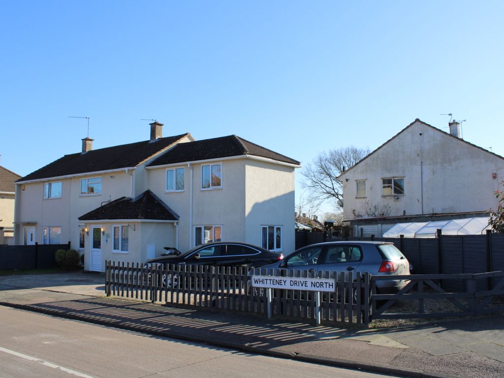 4 bed semidetached house for sale in Whitteney Drive North, Aylestone