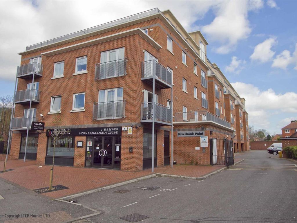 2 bed flat for sale in Riverbank Point, High Street, Uxbridge UB8 Zoopla